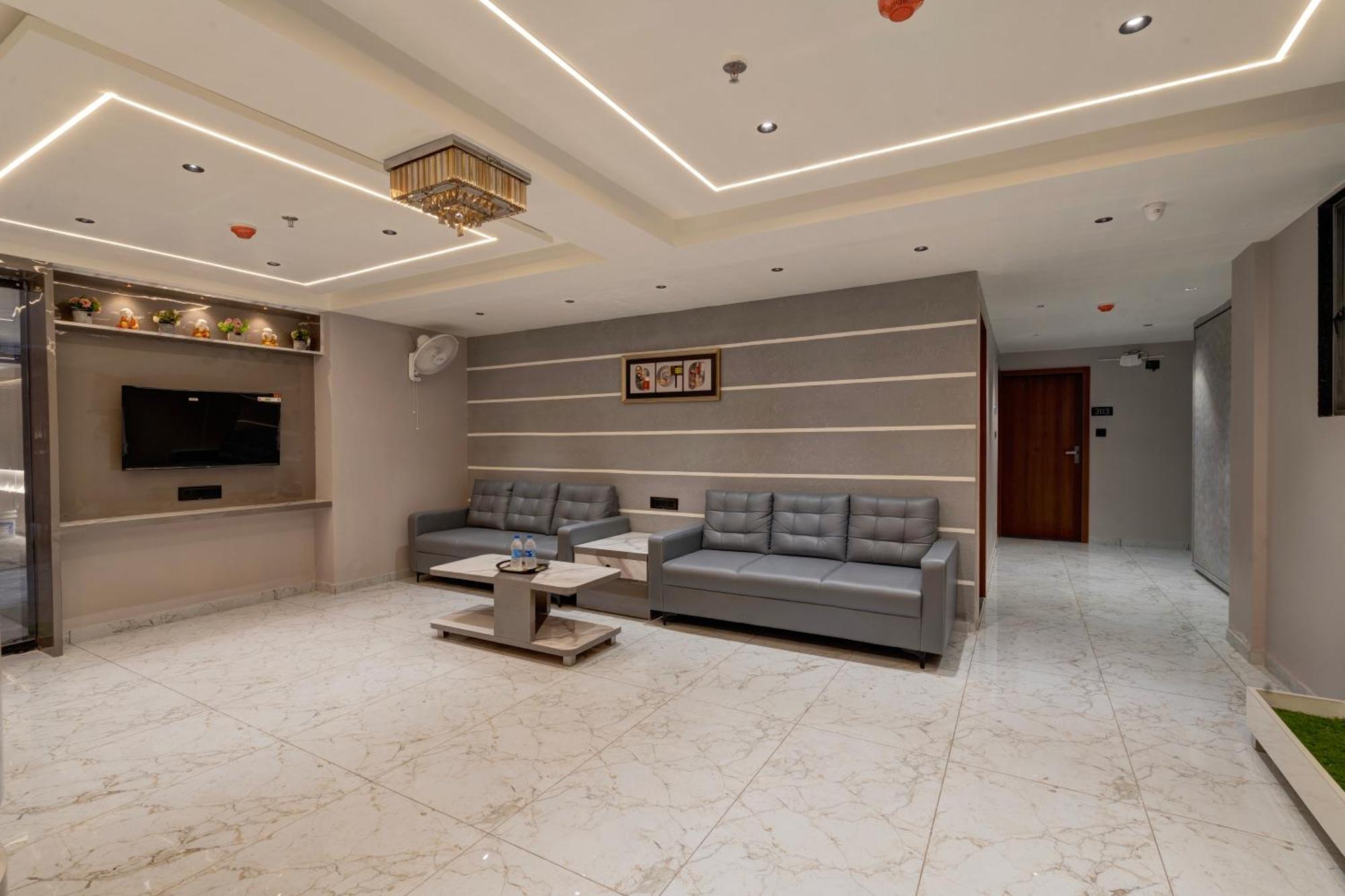 Hotel Shrimad Villa Gandhinagar Eksteriør billede