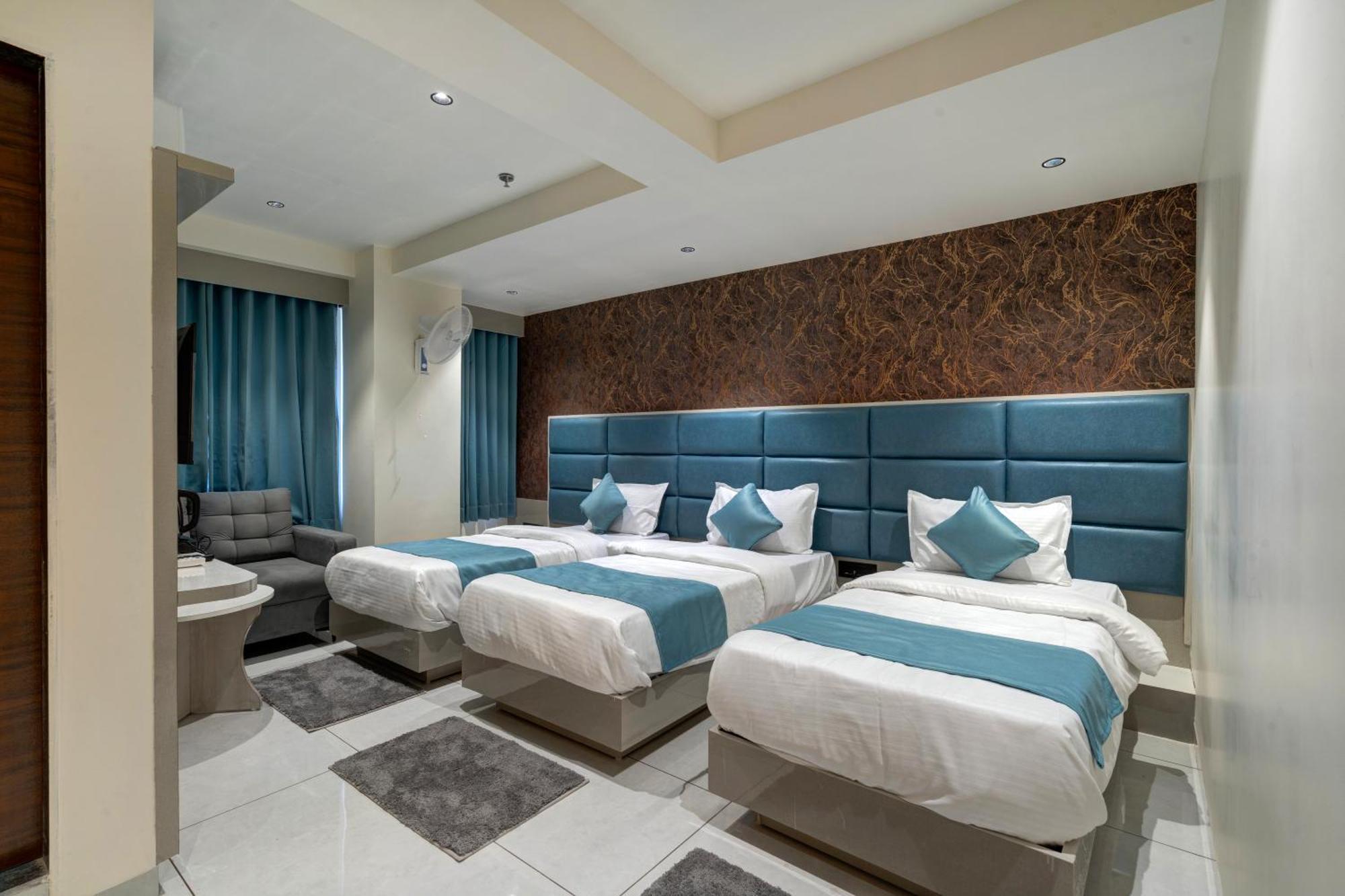 Hotel Shrimad Villa Gandhinagar Eksteriør billede