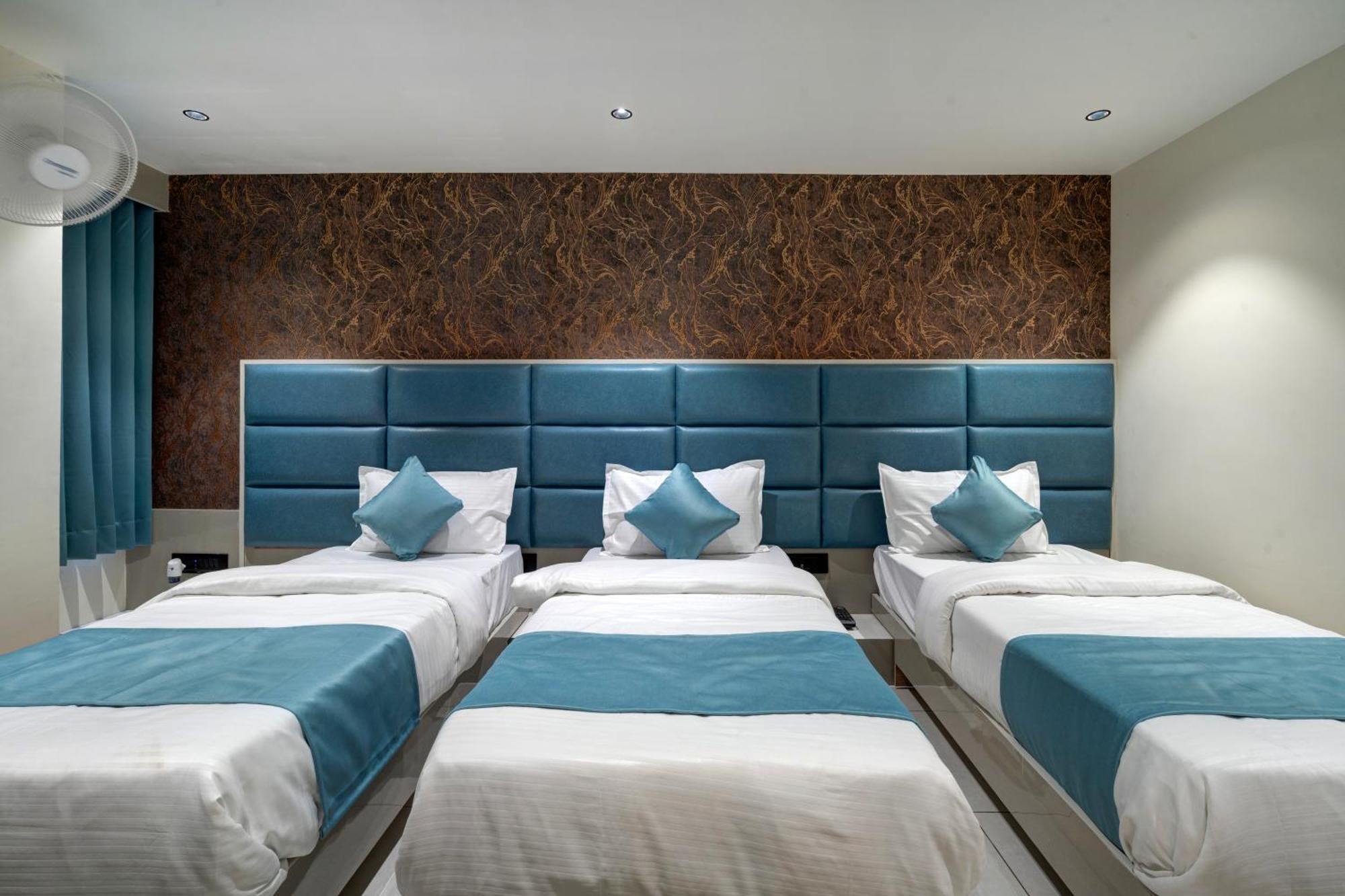 Hotel Shrimad Villa Gandhinagar Eksteriør billede