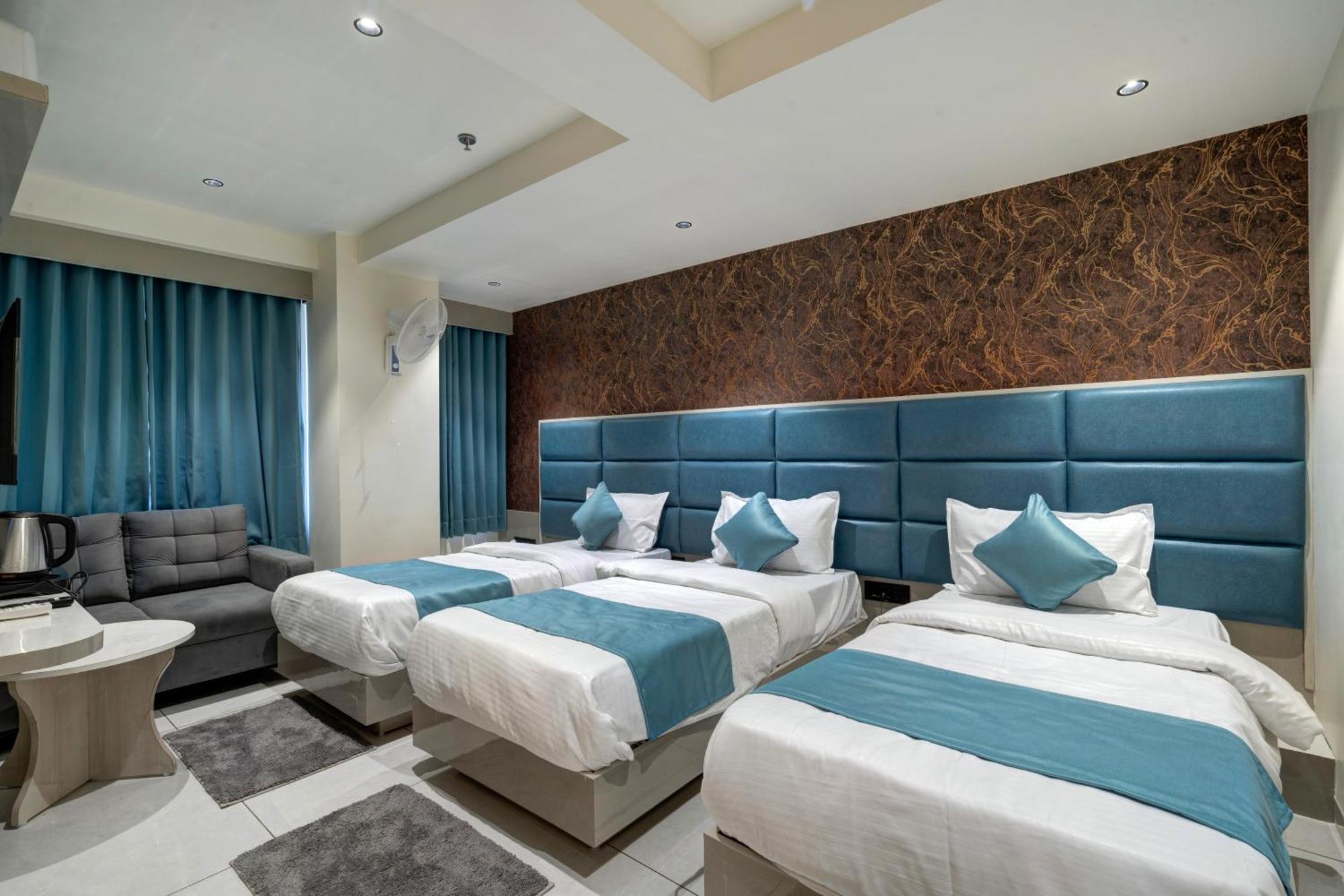 Hotel Shrimad Villa Gandhinagar Eksteriør billede