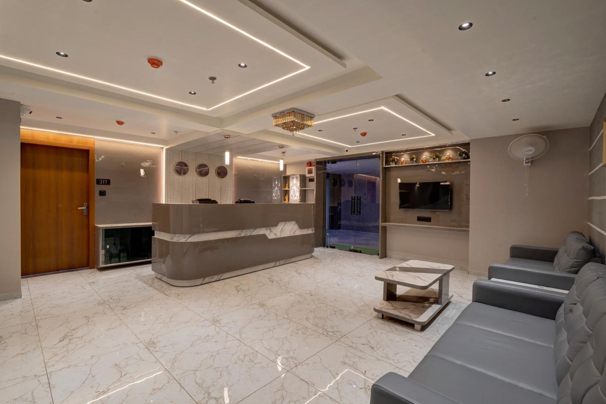 Hotel Shrimad Villa Gandhinagar Eksteriør billede